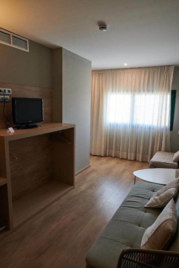 Hotel L'Algadir Del Delta Эль-Побле-Ноу-дель-Дельта Экстерьер фото